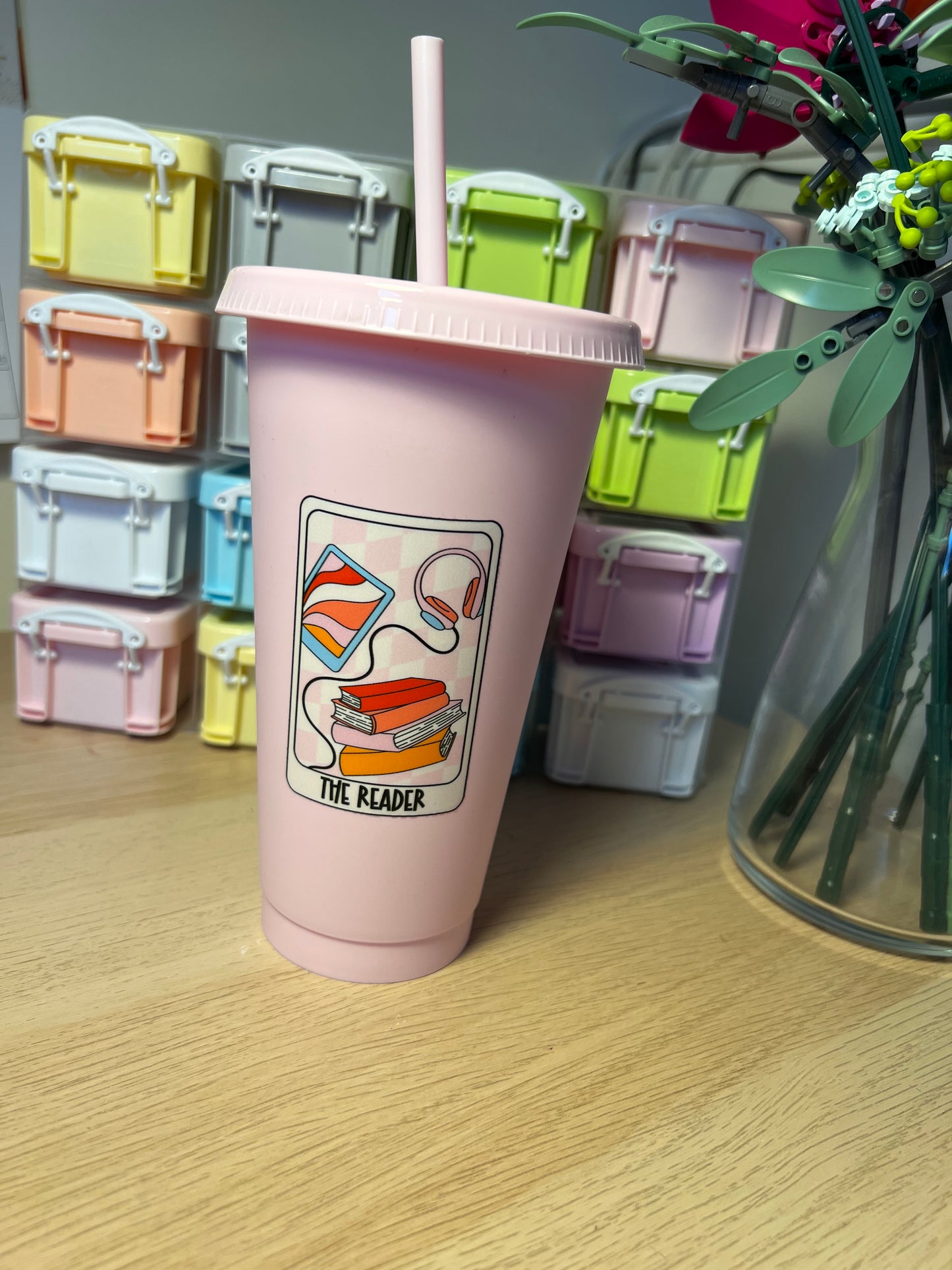 The Reader 24oz Cold Cup